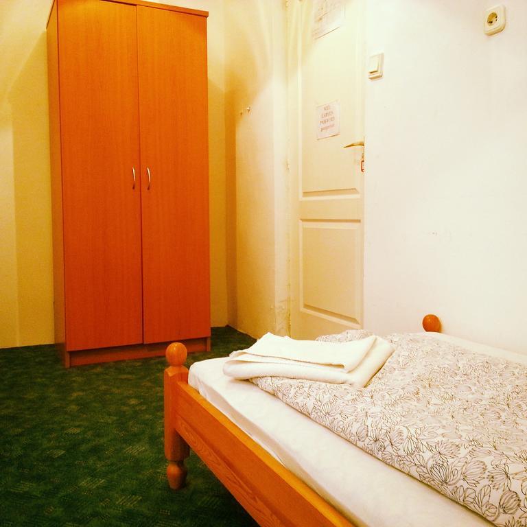 Carmen Pension Budapeste Quarto foto