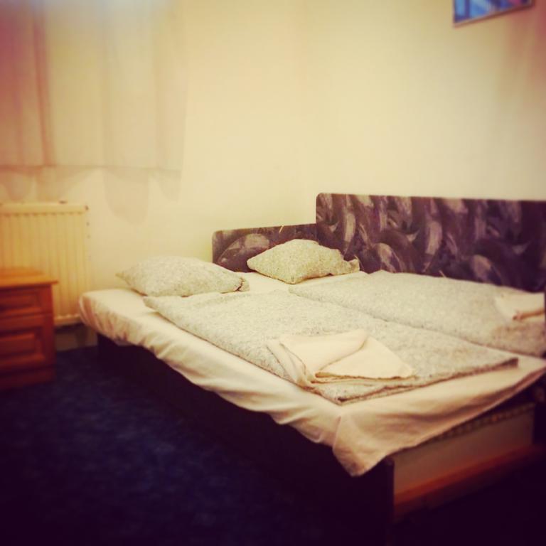 Carmen Pension Budapeste Quarto foto